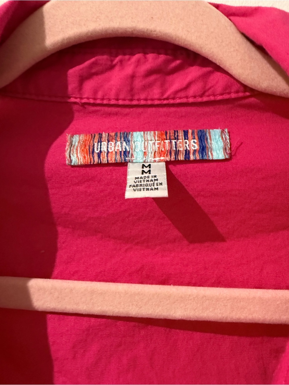 Urban Outfitters Hot Pink Collared Top - Picture 4 of 5
